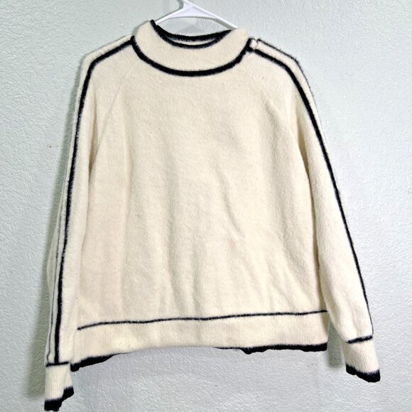 Mango Sweater Womens L White Black Stripe Contrast Fuzzy Knit Sport Minimalist - Picture 1 of 8